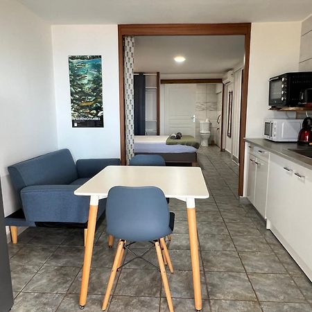 La Tanguiere - Studios 3 Etoiles 圣勒 外观 照片